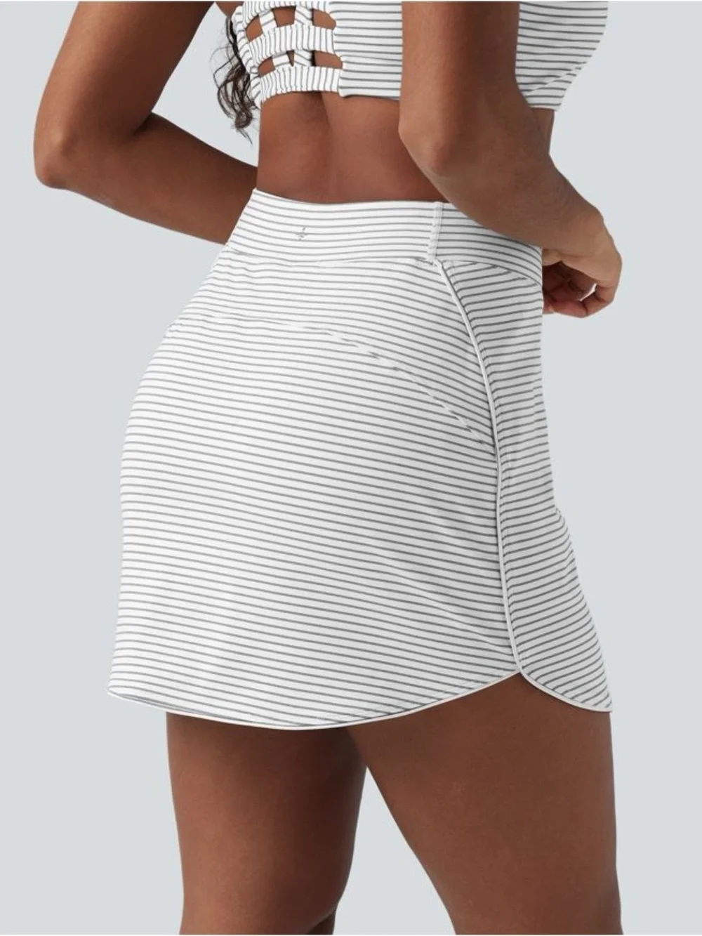 Halara Striped Athletic Skort – Size Small– NEW - Picture 3 of 6